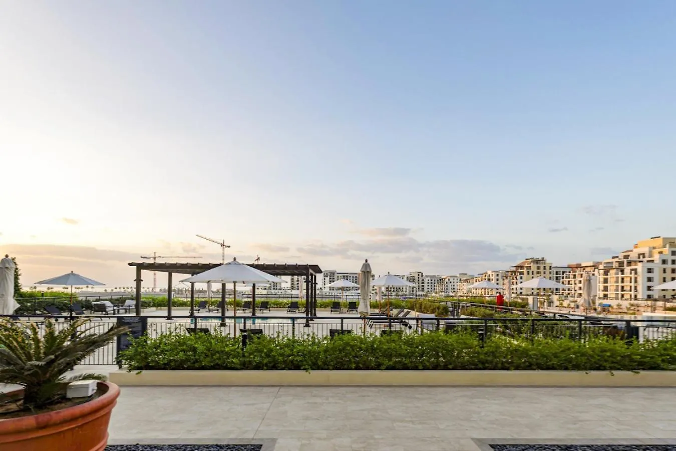 Luxury Lifestyle At La Sirene Port De La Mer Jumeirah 1 Dubai 0*,